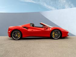 FERRARI 488 Spider Photo 5