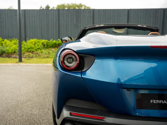 FERRARI Portofino Photo 14