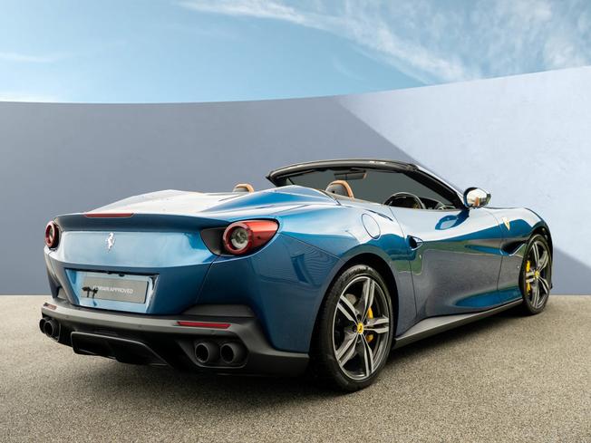 FERRARI Portofino Photo 3