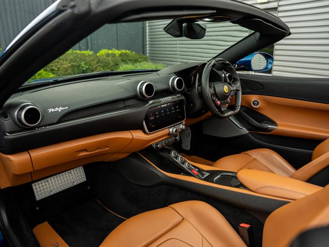 FERRARI Portofino Photo 38