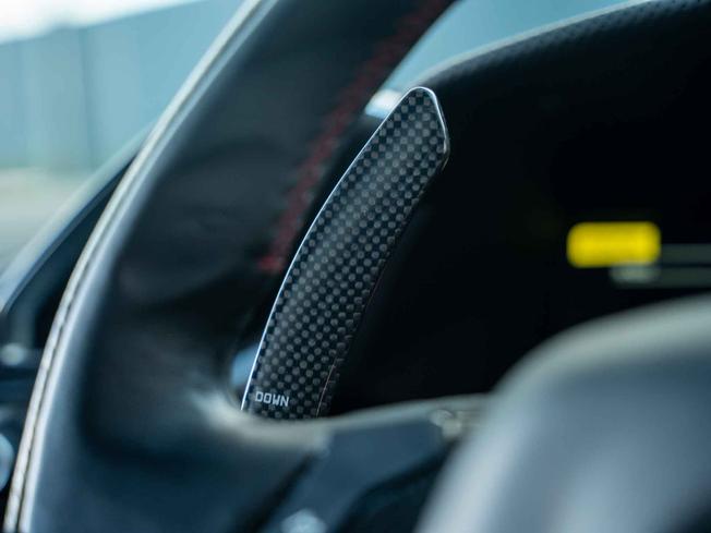 FERRARI 488 Photo 13