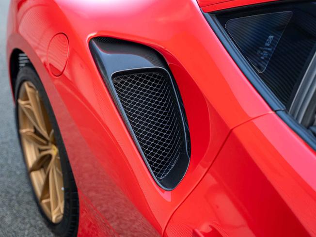 FERRARI 488 Photo 30