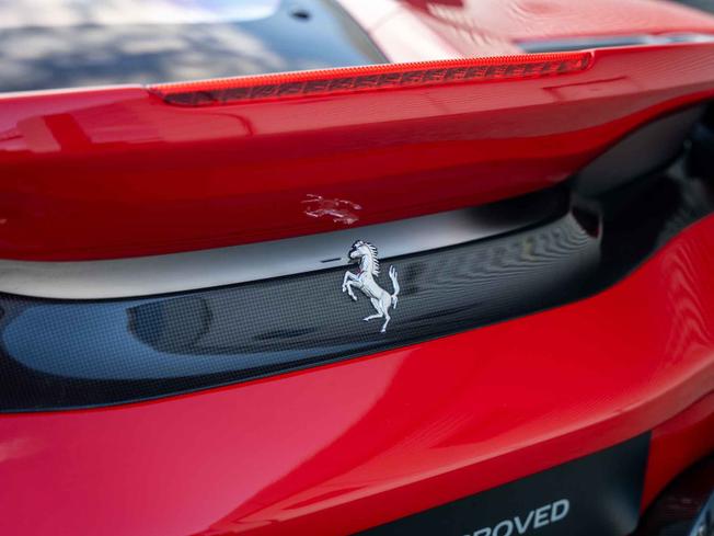 FERRARI 488 Photo 34