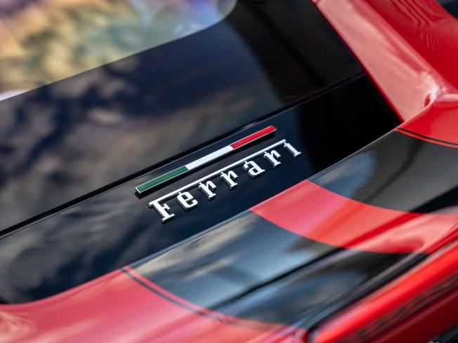 FERRARI 488 Photo 35