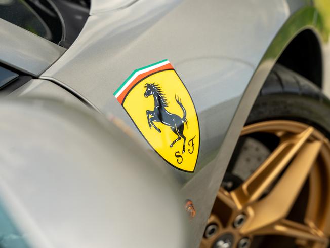 FERRARI 488 Pista Spider Photo 41