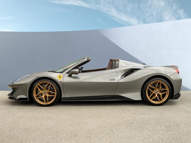 FERRARI 488 Pista Spider Photo 6