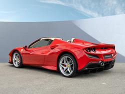 FERRARI F8 Spider Photo 4