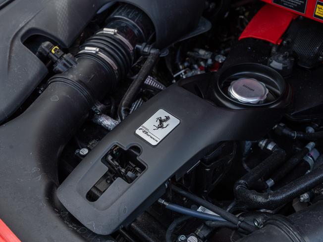 FERRARI F8 Spider Photo 44