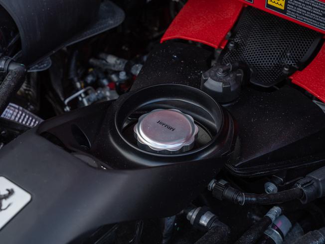 FERRARI F8 Spider Photo 45