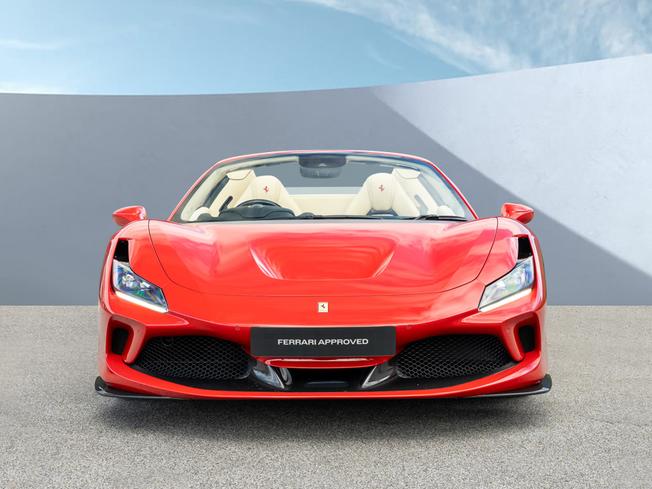 FERRARI F8 Spider Photo 7