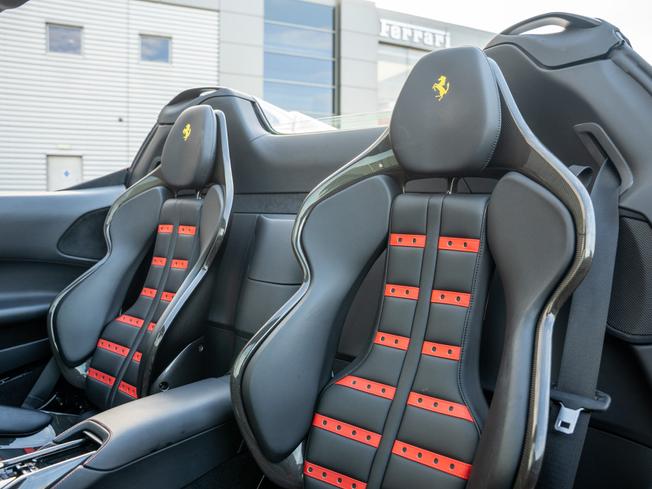 FERRARI Sf90 Photo 21