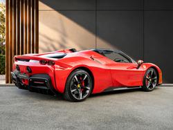 FERRARI Sf90 Photo 3
