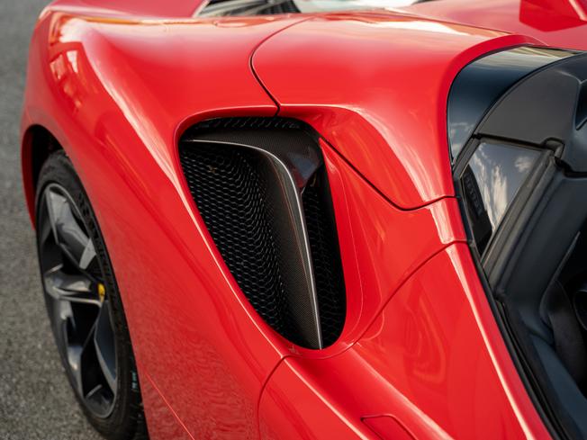FERRARI Sf90 Photo 36