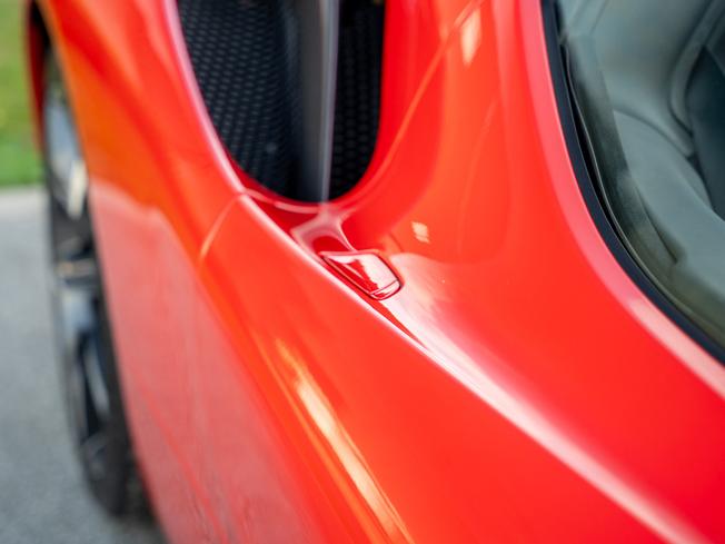 FERRARI Sf90 Photo 41