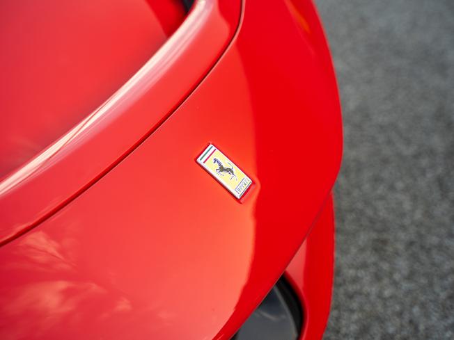 FERRARI Sf90 Photo 42