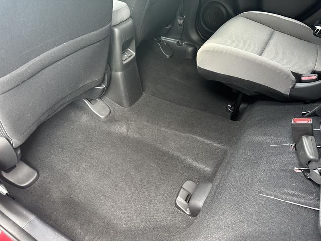 Honda Jazz Photo a00098d0-0558-4ee4-9a27-d5d1ebce0635.jpg