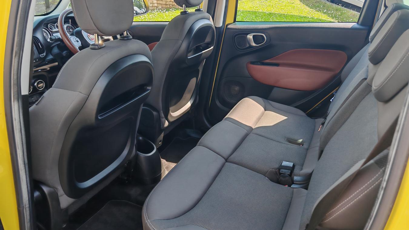 Used Fiat 500L MV14AEY 18