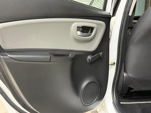 Toyota Yaris Photo a01f80a6-2807-437c-bc1f-b32c0c4ec666.jpeg