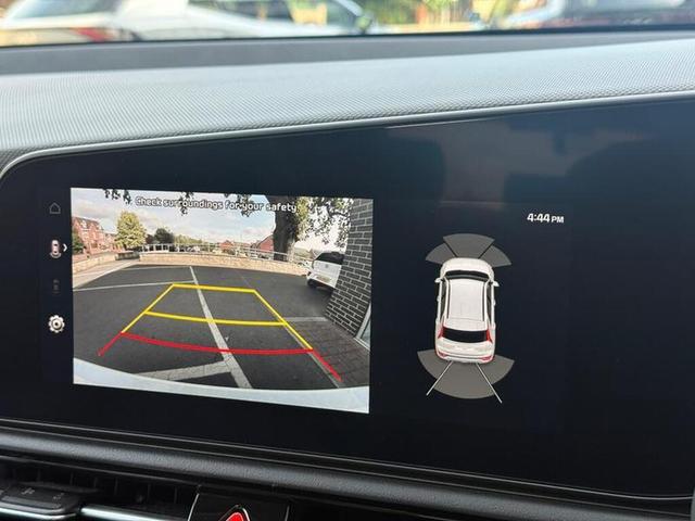 Kia Niro Photo a0227792-ba70-4371-9674-f82e90a6f75e.jpg
