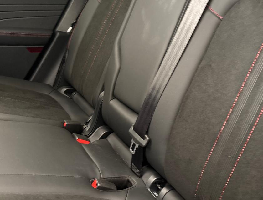 Ford Kuga Photo a0396515-fb99-4fcc-8cef-b17cfd956eee.jpg