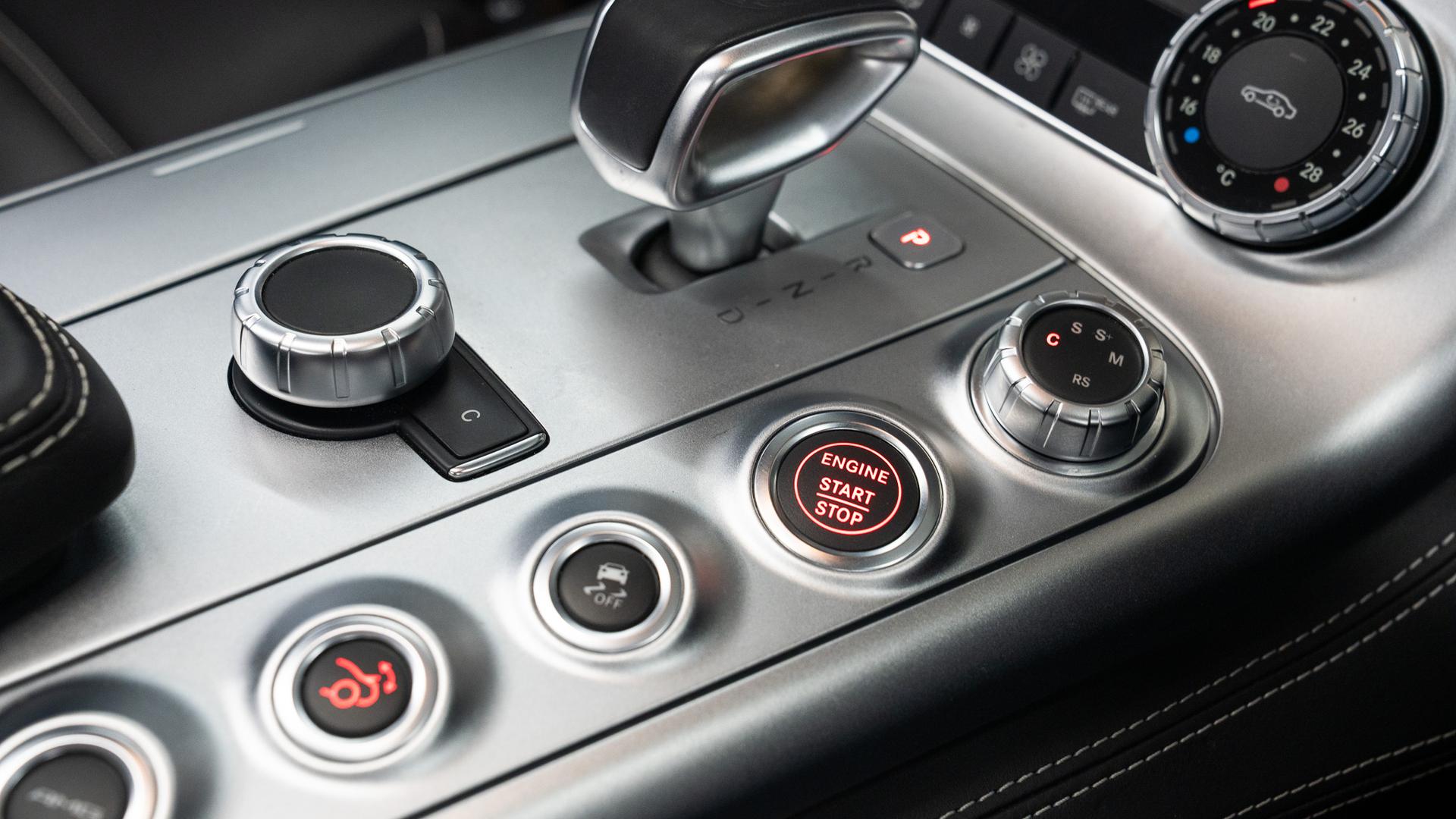 Mercedes-Benz SLS AMG Photo a04ca00f-3a0e-41fb-af7d-5721ebd8dd0b.jpg