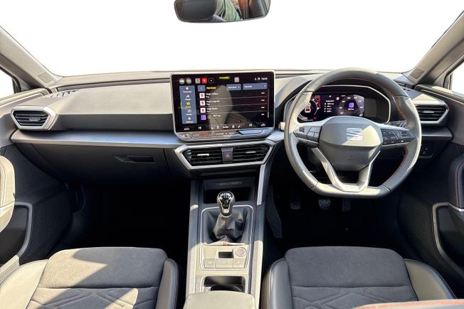 SEAT Leon Photo 10