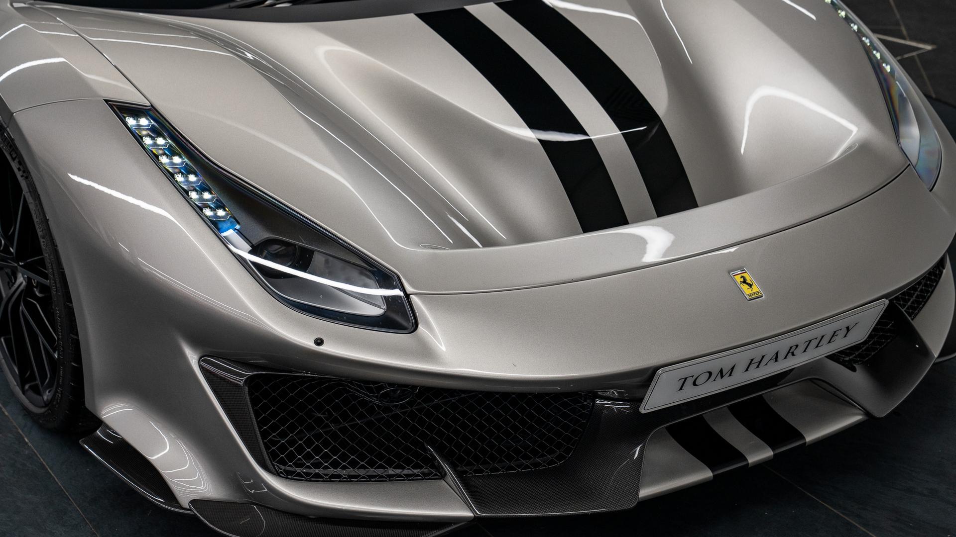 Ferrari 488 Photo a0670a94-880d-4f7e-96d5-cfef5da9048c.jpg