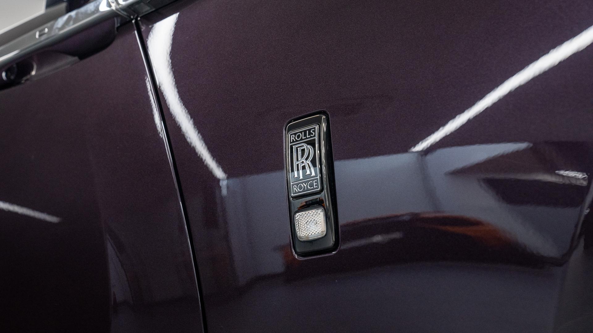 Rolls-Royce Dawn Photo a0788e0b-16ea-4246-9fad-de963e1b18fa.jpg