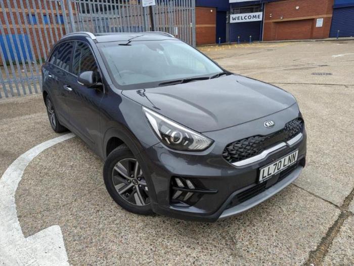 Kia Niro 1.6 GDi 2 in Graphite £16,495