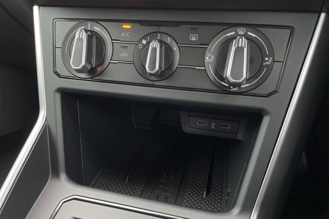 Volkswagen Polo Photo 23