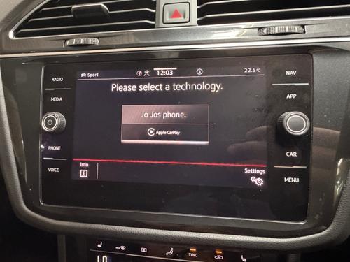 Volkswagen Tiguan Photo a0c32ffa-0712-4711-ac66-4346398c7b90.jpeg