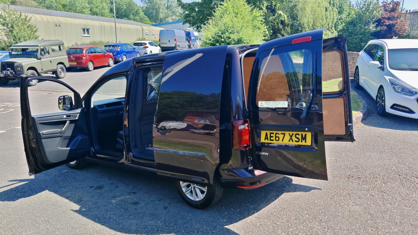 Used Volkswagen Caddy AE67XSM 21