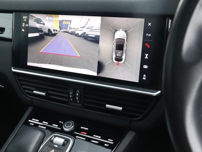 PORSCHE Cayenne Photo 32