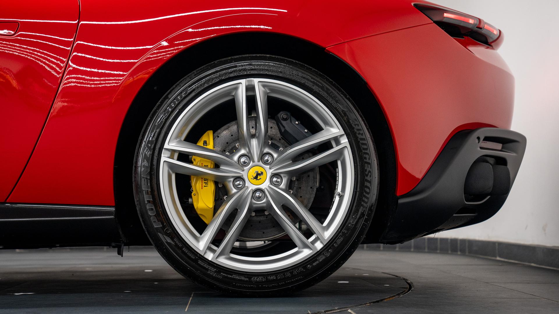 Ferrari Roma Photo a0d6fbab-f4e9-4e81-9cc8-1d1aef9017c0.jpg