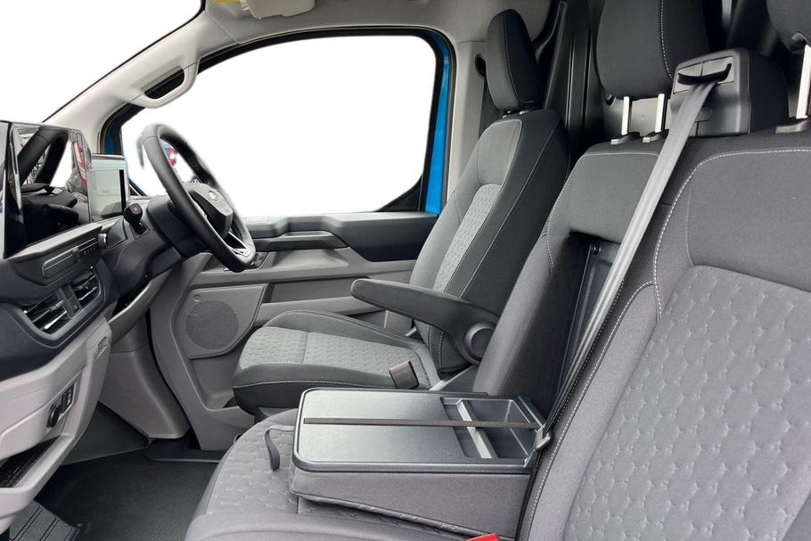 Used Ford TRANSIT CUSTOM CUSTOMPHEV05 10