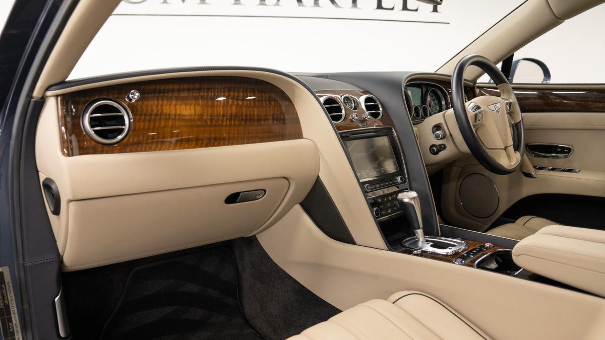 Used Bentley Continental Flying Spur MOH54N 10