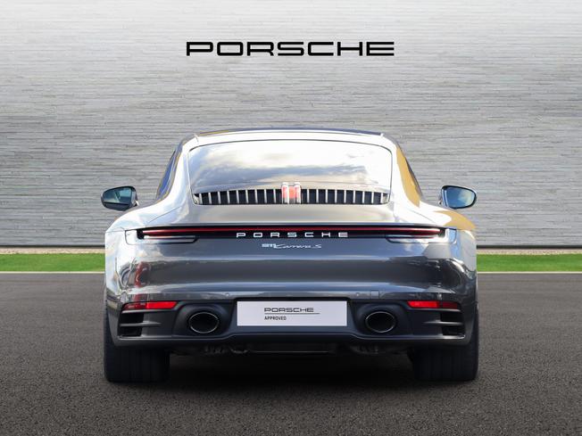 PORSCHE 911 Photo 7
