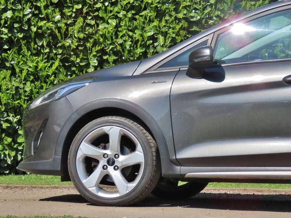Used Ford Fiesta GX68LKP 9
