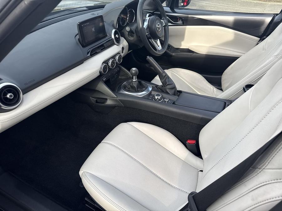Mazda MX-5 RF Photo a0f301c9-953c-486a-8bc9-392eae10c3b6.jpg
