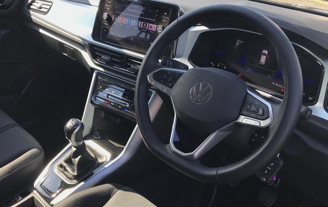 Volkswagen T-Roc Photo 8