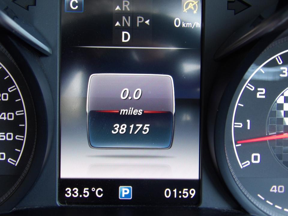 Used Mercedes-Benz C Class AO67VYH 23
