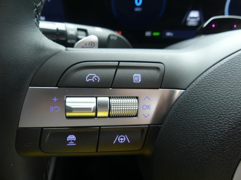 Hyundai KONA Photo a0f8894b-cd81-4404-896a-8b34c5037a01.jpg