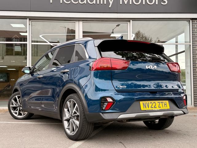 Kia Niro Photo a0f9a2fd-0bcd-450c-945d-3604d9ccf528.jpg