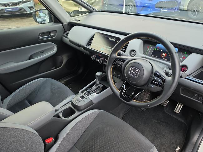 Honda Jazz Photo a10a5f4d-e7a6-40dc-bc95-189177c0d1be.jpg