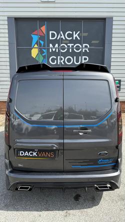 Ford Transit Connect Photo 18