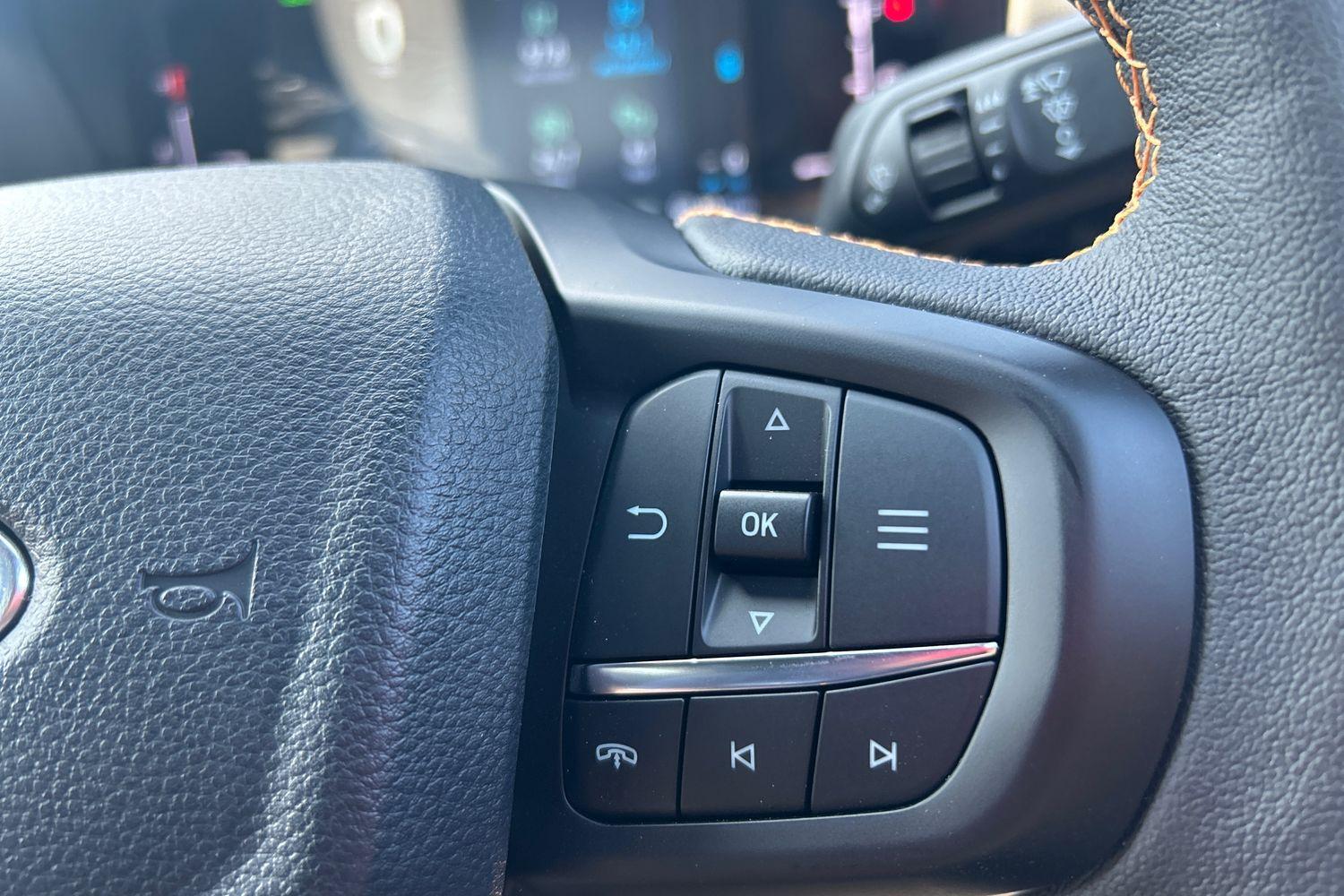 Ford RANGER Photo 32