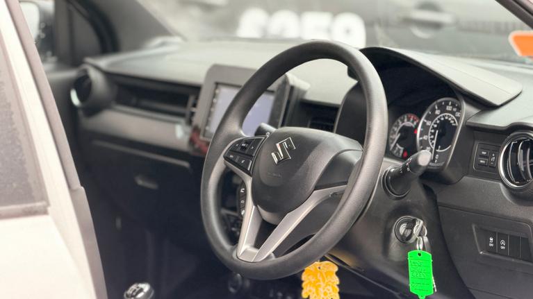 Used Suzuki Ignis VU22TTK 5