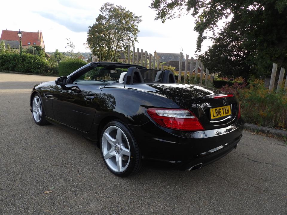 Used Mercedes-Benz SLK LR16VXH 11