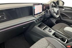 VOLKSWAGEN  Tiguan Photo 2