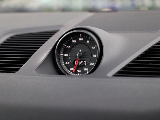 PORSCHE Cayenne Photo 18